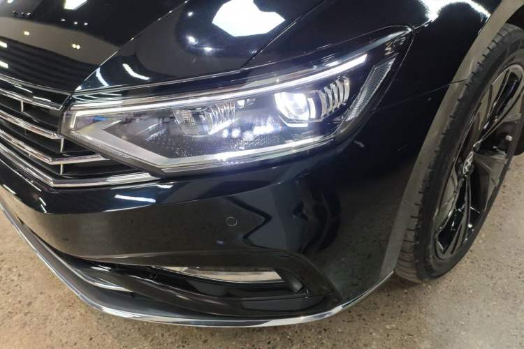 Used Volkswagen Magotan 2020 330TSI DSG Leading Model
