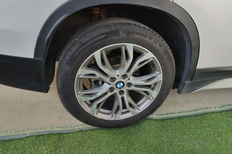Used BMW X1 2019 sDrive20Li Leading Model