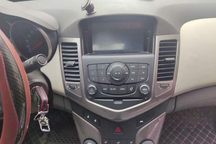 Used Chevrolet Cruze 2015 1.5L Classic SE MT