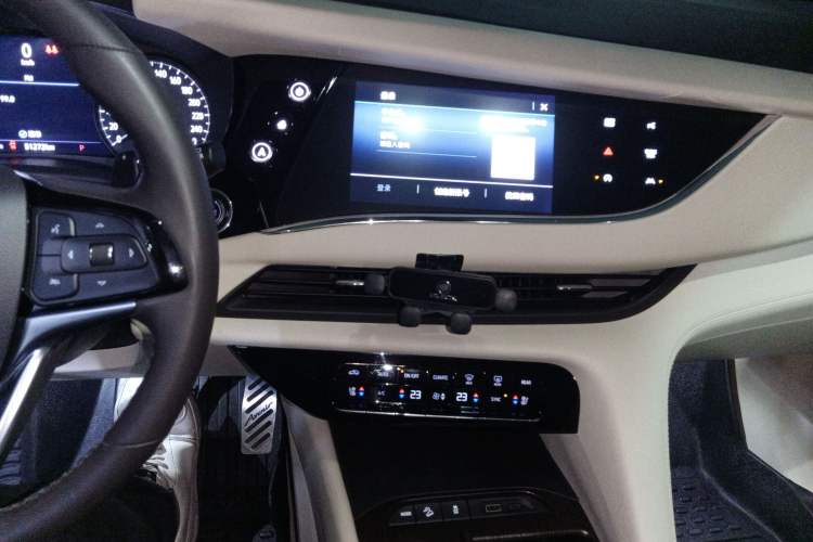 Used Buick Enclave 2022 652T 4x4 Avenir 6-Seater
