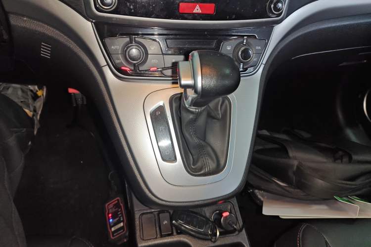 Used Haval M6 2019 1.5T DCT Two-Wheel Drive Elite Version China VI Standard
