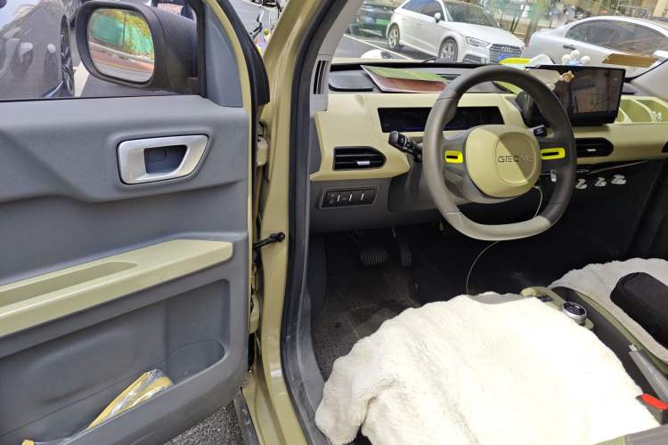 Used  Panda 2025 210km Panda Rider
