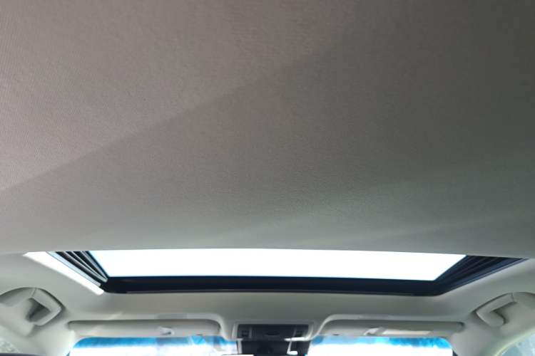 Used Lexus ES 2020 300h Premier Edition
