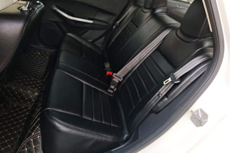 Used Ford Escort 2019 Revised 1.5L Automatic ZhiXiang Version China VI Standard
