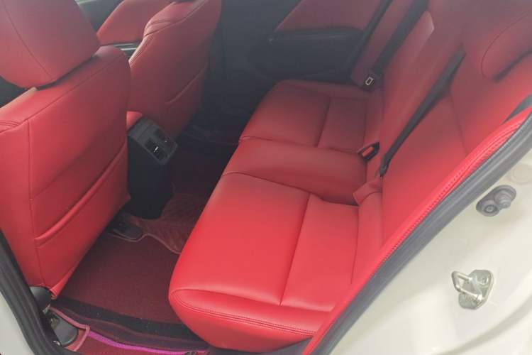 Used Honda Gienia 2017 1.5L CVT Comfort Version
