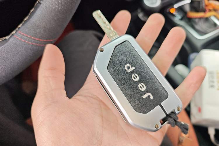 Used Jeep Wrangler 2018 2.0T Sahara Two-Door Edition