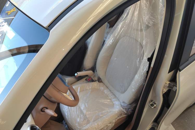 Used Wuling Hongguang MINIEV 2025 Four-Door Version Advanced Edition
