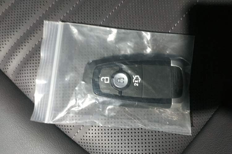 Used Ford Mondeo 2025 2.0T EcoBoost Ultimate Edition
