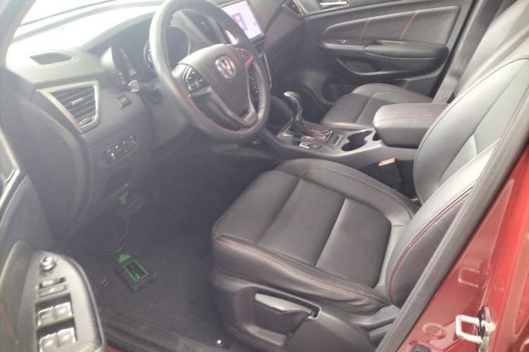 Used Changan CS75 2016 1.8T Automatic Elite Model China V Standard
