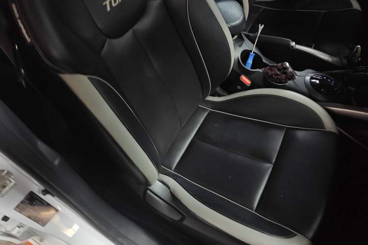 Used Hyundai Veloster 2012 1.6T Automatic Luxury Edition
