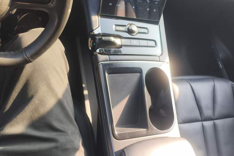 Used Nio ES8 2020 415 km Signature Edition 6-Seater Version
