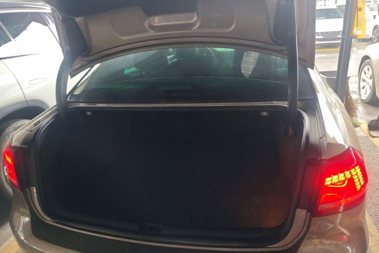 Used Volkswagen Passat 2015 1.8TSI DSG Prestige Edition
