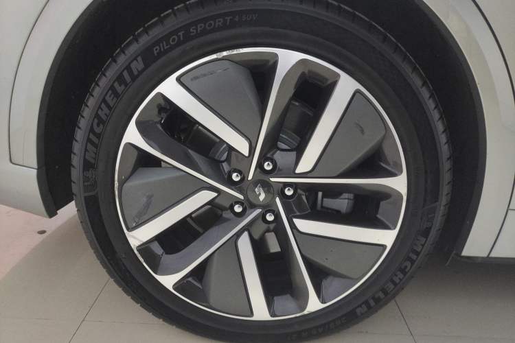 Used Li Auto L9 2024 Ultra Model