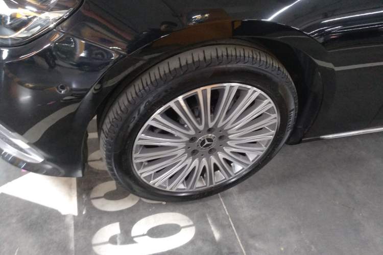 Used Mercedes-Benz E-Class 2022 Updated E 300 L Luxury Edition