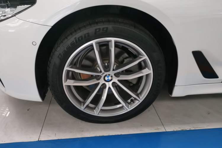 Used BMW 5 Series 2018 525Li M Sport Package
