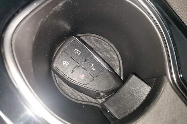 Used Buick Envision 2020 Encore S 652T All-Wheel-Drive Avenir
