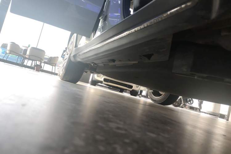 Used Everus VE-1 2021 S Pirelli Edition
