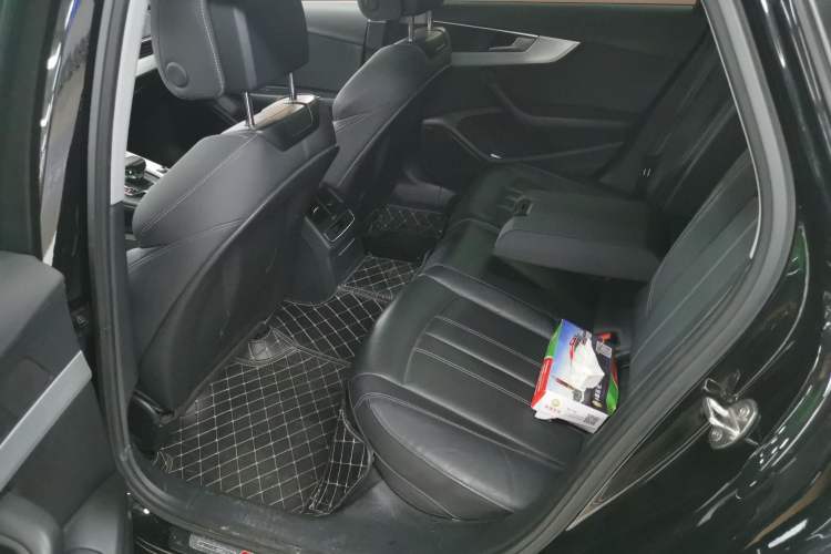 Used Audi A4L 2020 40 TFSI Fashion Dynamic Model
