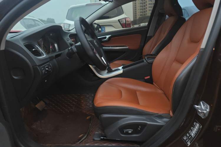 Used Volvo S60 2017 S60L T4 Smart Range Edition