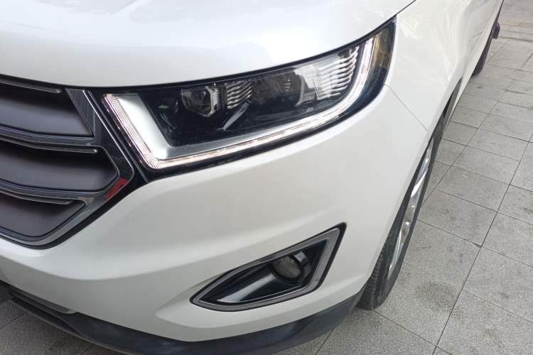 Used Ford Edge 2016 EcoBoost 245 Two-Wheel-Drive Titanium 7-Seater