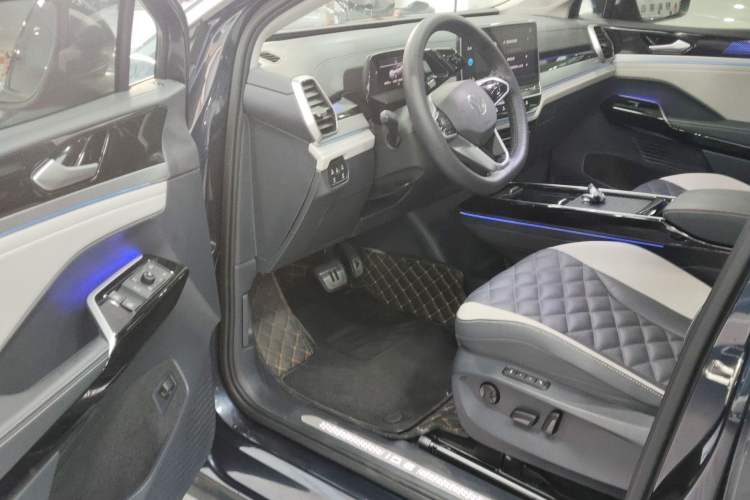 Used Volkswagen ID.6 CROZZ 2021 Revised Version Long-Range PRO Edition