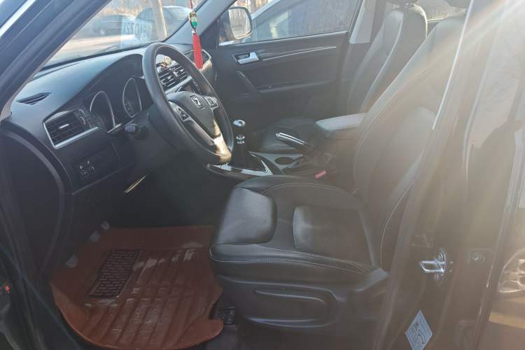 Used Zotye T600 2015 1.5T Manual Luxury Model
