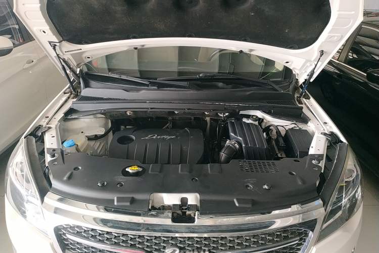 Used Zotye Domy X5 2017 Value Edition 1.6L Manual Comfort Model
