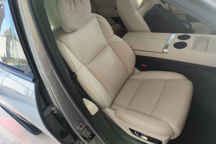 Used Li Auto L7 2023 Pro Model
