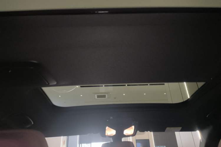 Used BMW 5 Series 2021 Restyled 530Li Luxury Edition M Sport Package
