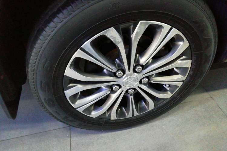 Used Buick GL8 2022 Land Business Class 652T Luxury Model
