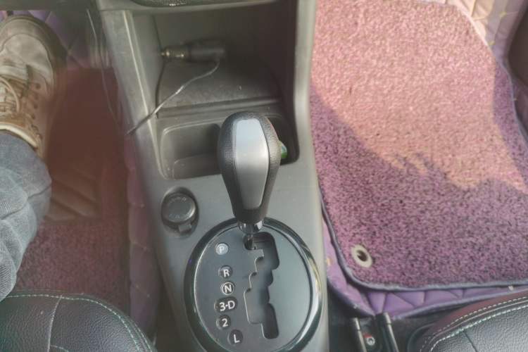 Used Suzuki Swift 2016 1.5L Automatic Fashionable Coolplay Edition
