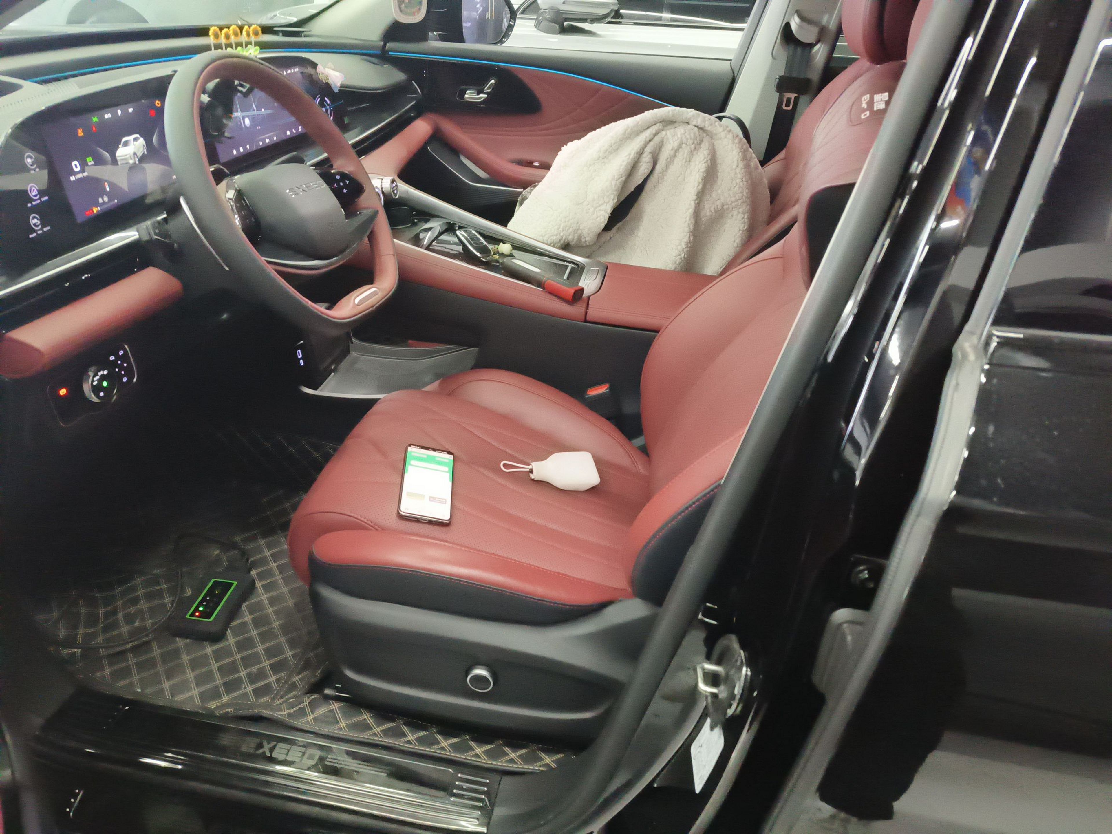 Переднее сиденье в автомобиле