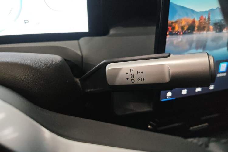 Used AION Y 2023 Plus 610 Smart Edition Ternary Lithium
