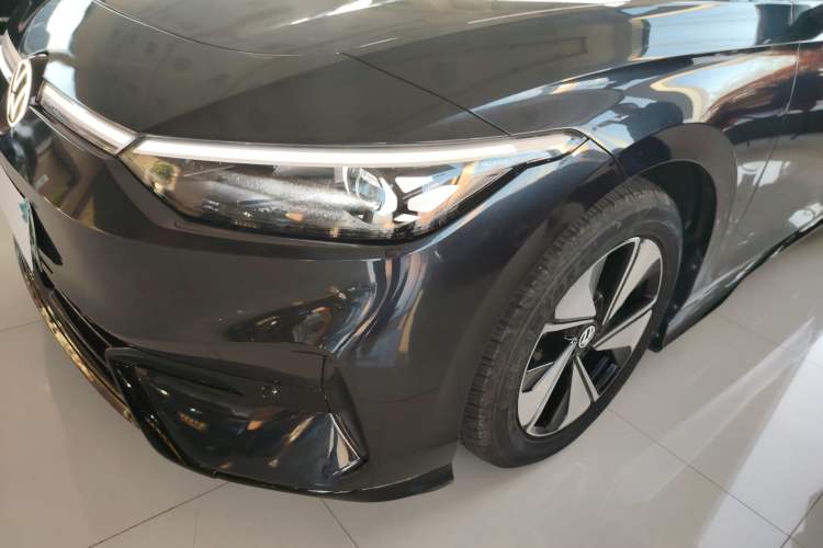 Used Volkswagen ID.7 VIZZION 2024 AIR model
