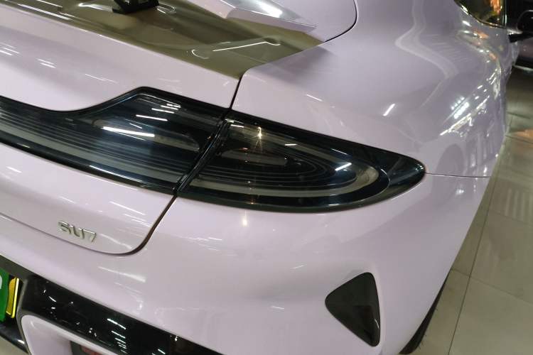 Used  SU7 2024 Rear-Drive Long-Range Intelligent Driving Version
