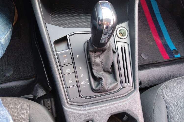 Used Volkswagen Lavida 2019 Lavida Start 1.5L Automatic Trendy Version China VI Standard