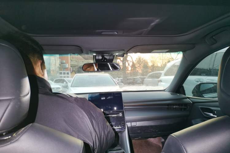 Used Toyota Avalon 2022 2.0L Luxury Edition
