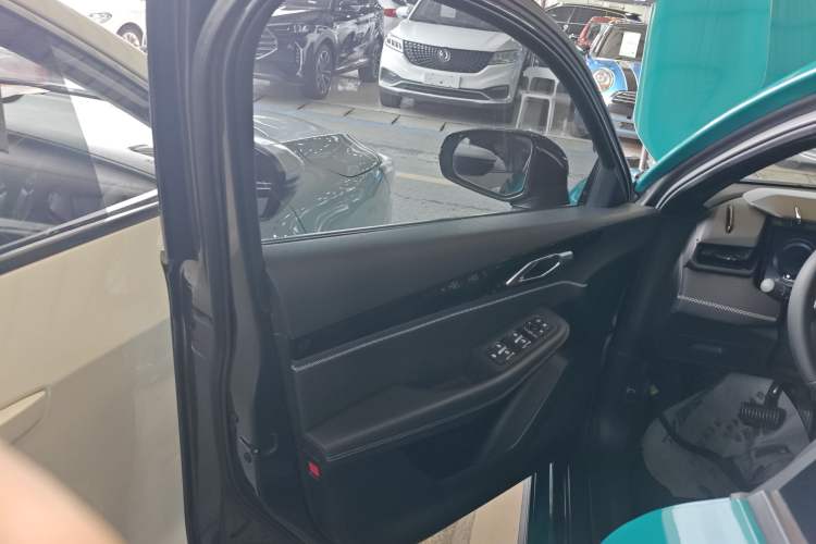 Used Lynk & Co 03 2023 1.5TD DCT JingPro
