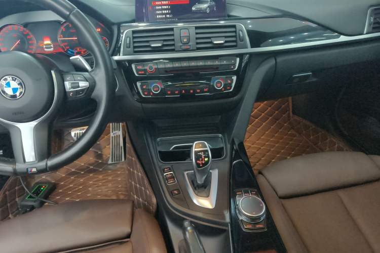 Used BMW 3 Series 2018 320Li Leading Model M Sport Package
