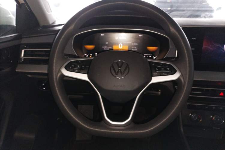 Used Volkswagen Lavida 2023 1.5L Automatic De Yi Edition