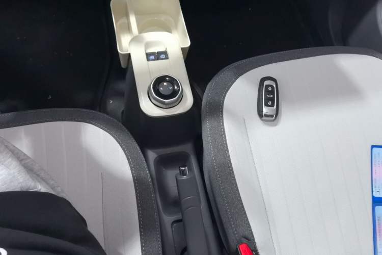 Used Geely Galaxy Panda 2025 210 km – Yuanqi Bear