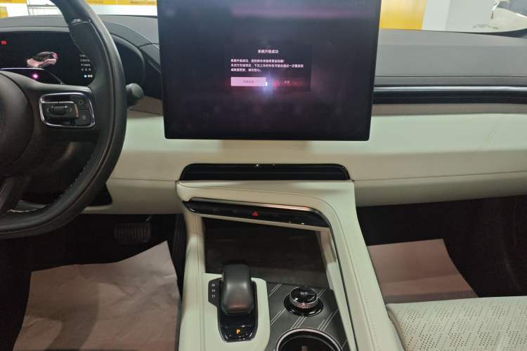 Used Zeekr 001 2025 WE Edition 100 kWh Rear-Wheel Drive
