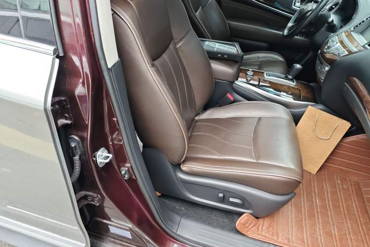 Used Infiniti QX60 (Import) 2014 2.5 S/C Hybrid Two-Wheel Drive Excellence Edition