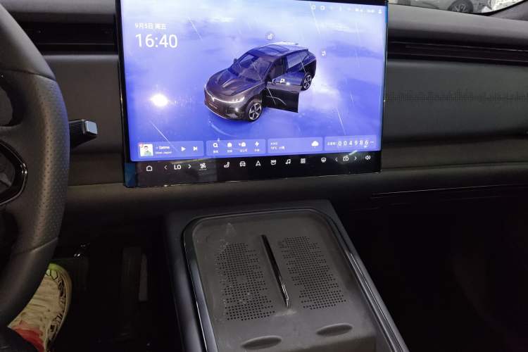 Used VOYAH COURAGE 2024 Four-Wheel Drive Global Edition
