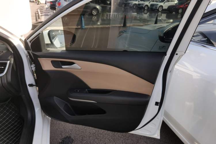 Used Chevrolet Monza 2022 320 Automatic Enjoyment Sunroof Version