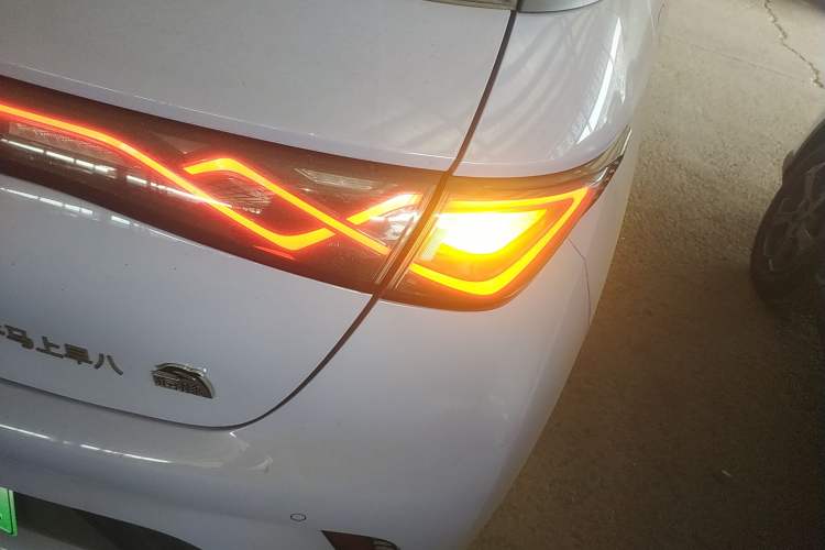 Used BYD Dolphin 2023 420 km Free Version
