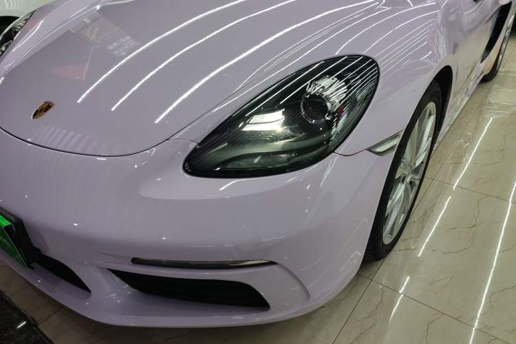 Used Porsche 718 2022 Cayman 2.0T
