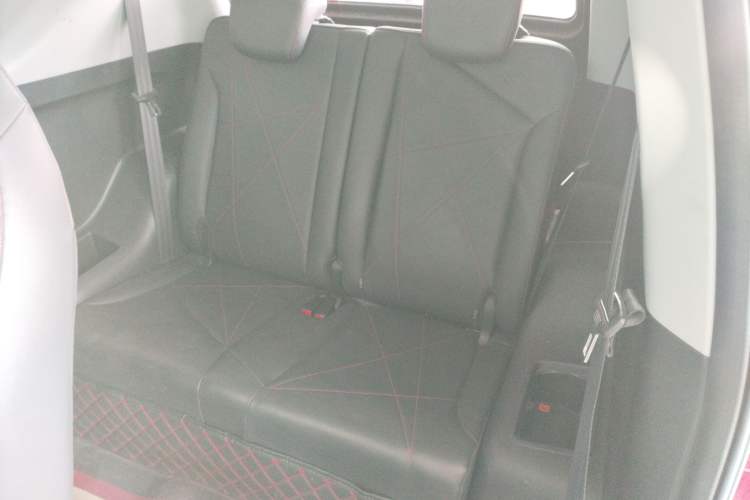 Used Chery Little Ant 2022 Sweet Pink Edition Half-Sugar Version Lithium Iron Phosphate 30 kW 301 km