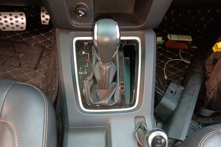 Used BAIC Off-Road BJ40 2016 40L 2.3T Automatic All-Wheel Drive Premium Edition