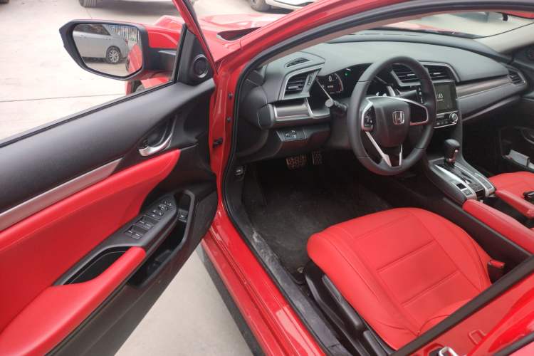 Used Honda Civic 2019 220TURBO CVT Dynamic Edition China VI Emission Standard
